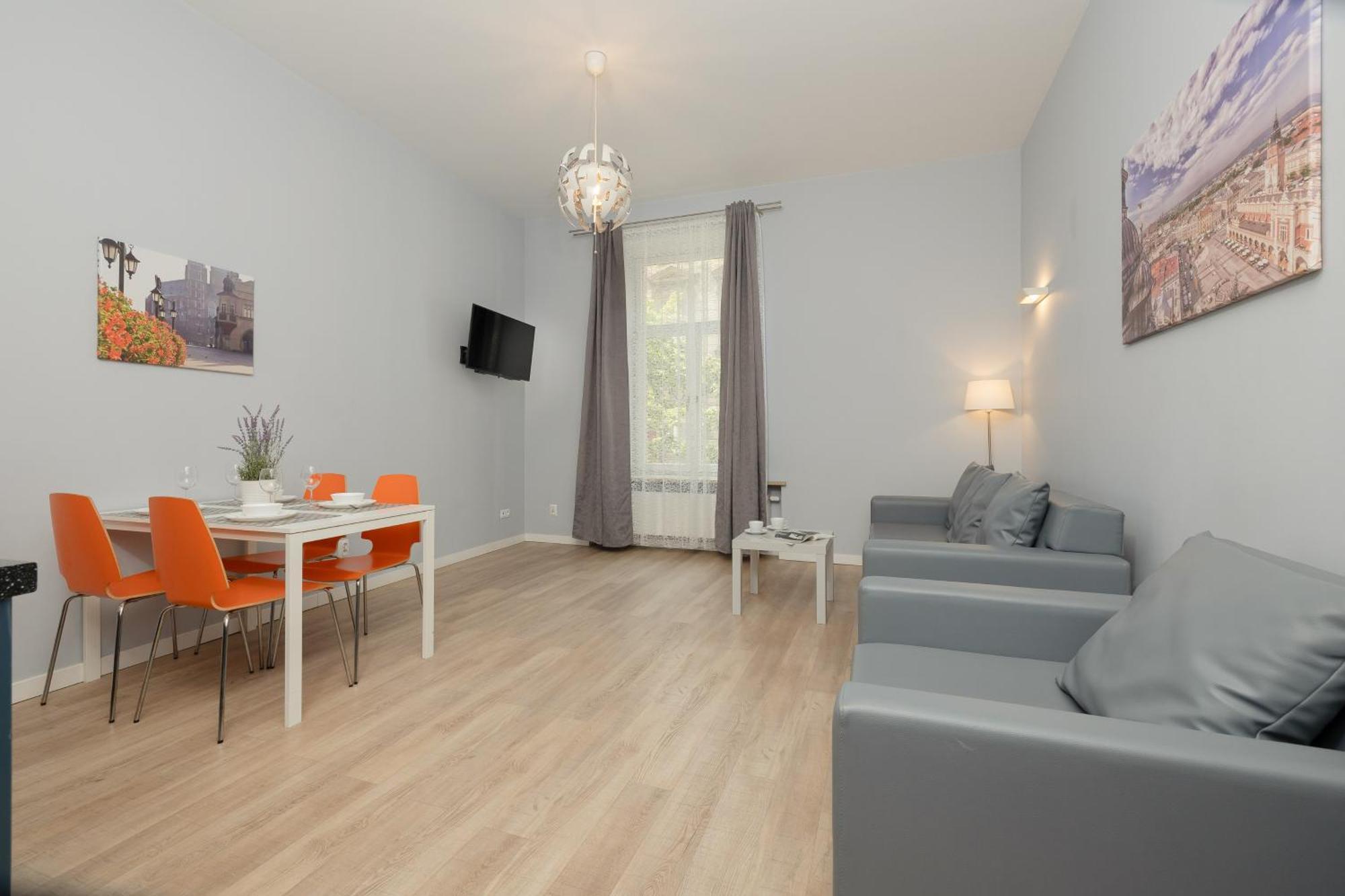 Central Planty Park Apartment Lobzowska By Noclegi Renters คราคูฟ ภายนอก รูปภาพ
