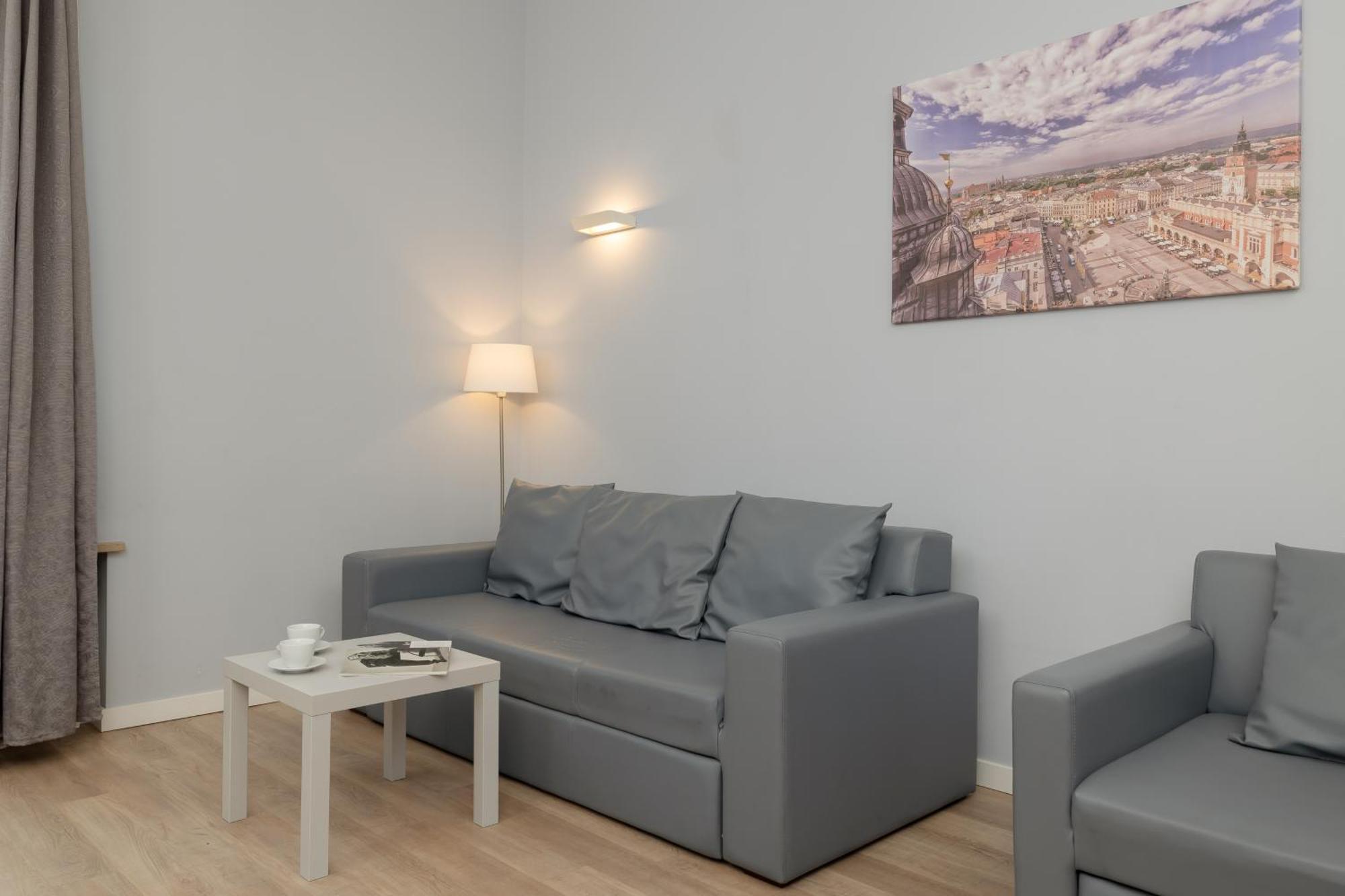 Central Planty Park Apartment Lobzowska By Noclegi Renters คราคูฟ ภายนอก รูปภาพ