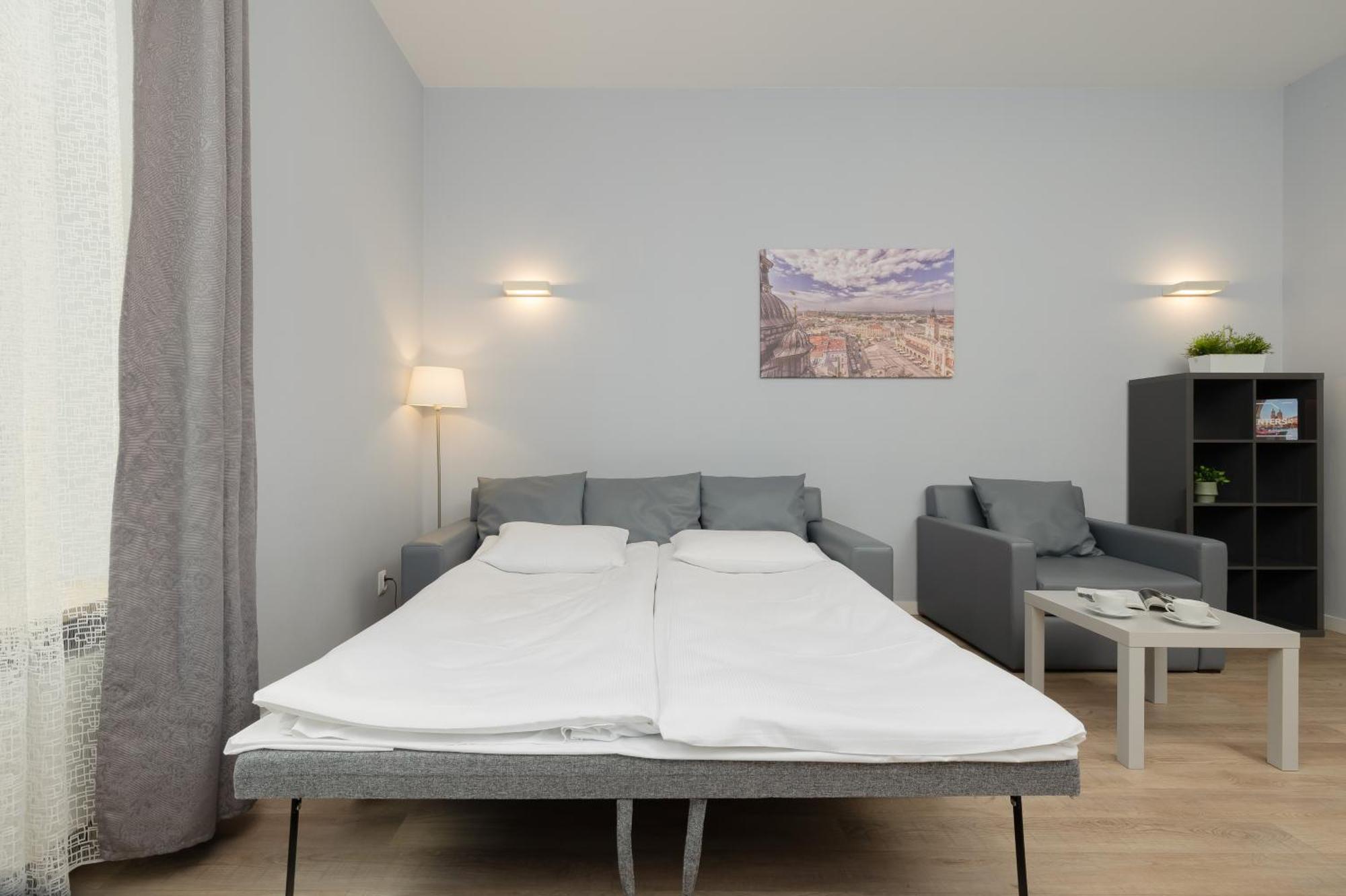 Central Planty Park Apartment Lobzowska By Noclegi Renters คราคูฟ ภายนอก รูปภาพ